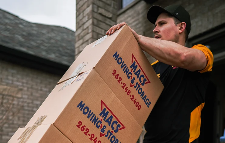 Mac's Moving & Storage professional moving services in Lake Geneva, Walworth County & Southeast Wisconsin